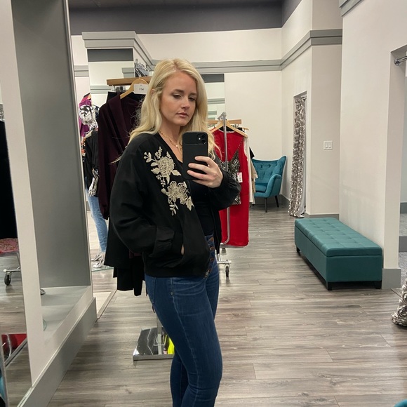 ☀️Johnny Was Reversible Bomber Jacket☀️ - Picture 4 of 5